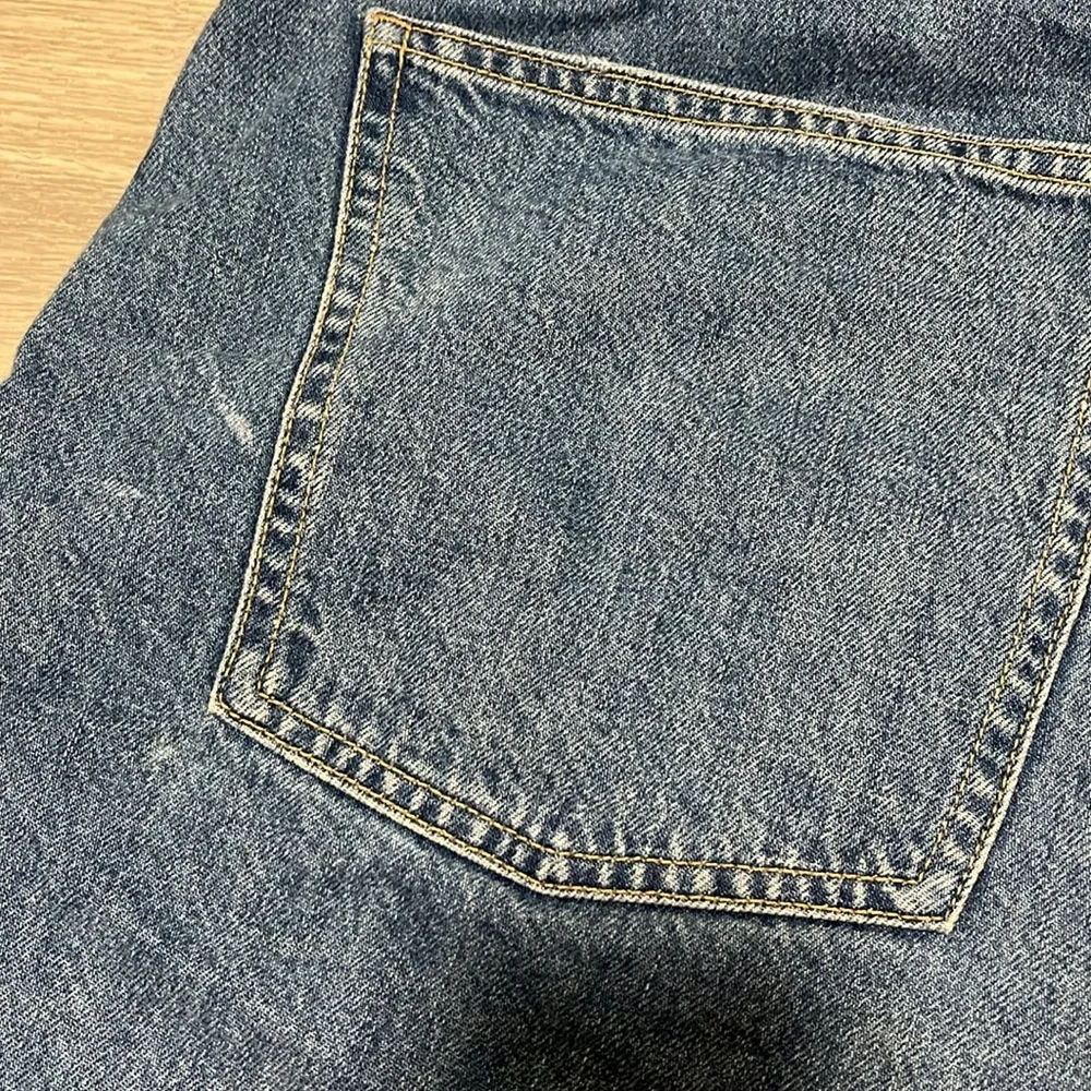 Everlane The A-Line Denim Short in medium indigo - size 33 - Picture 8 of 13